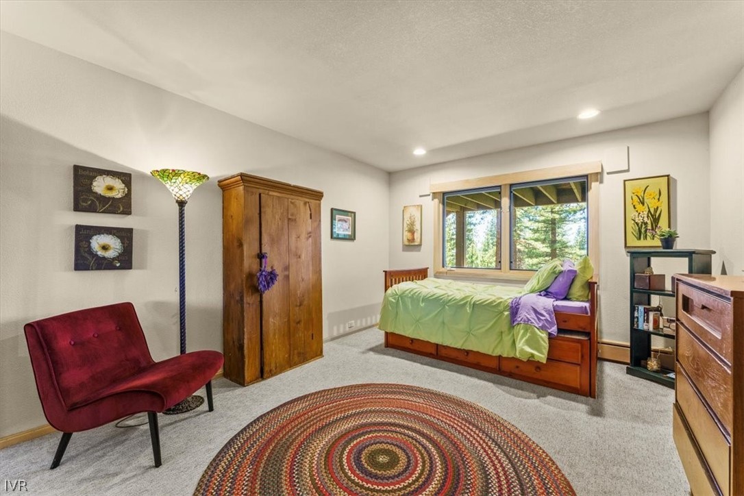 377 First Green Drive Property Photo 28