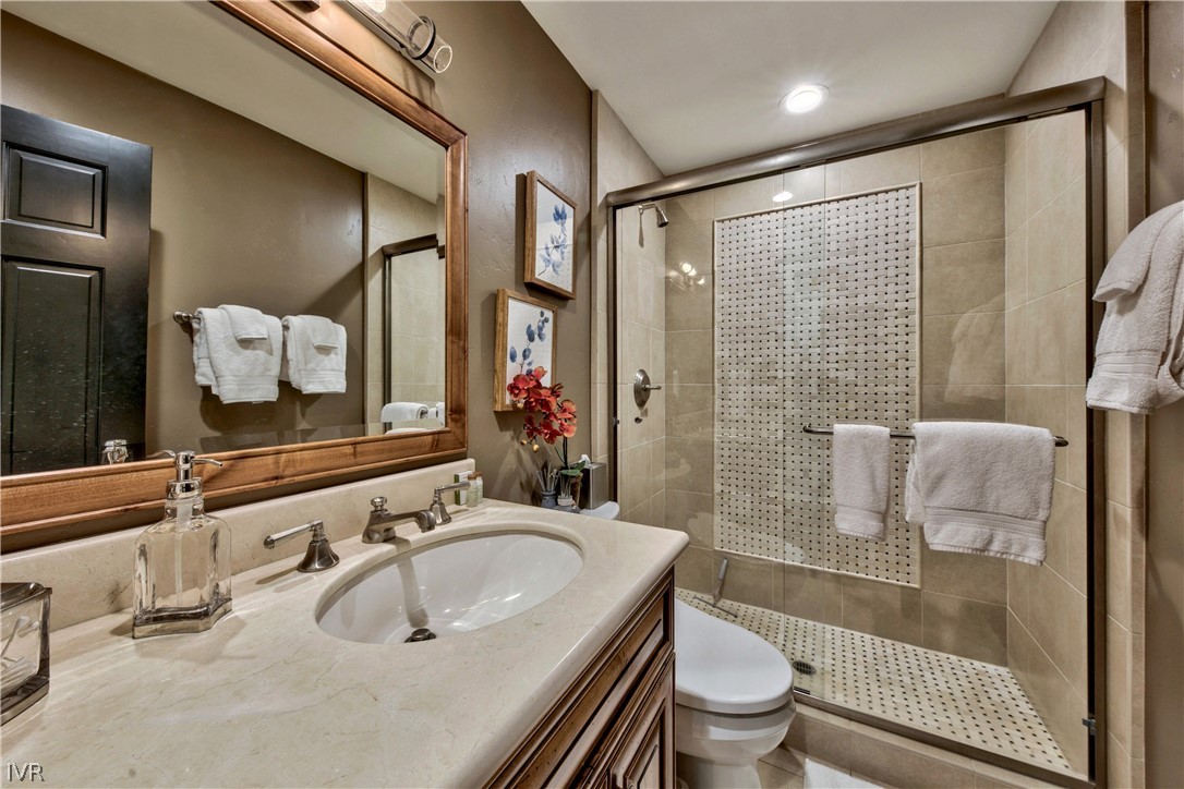 714 Champagne Road Property Photo 44