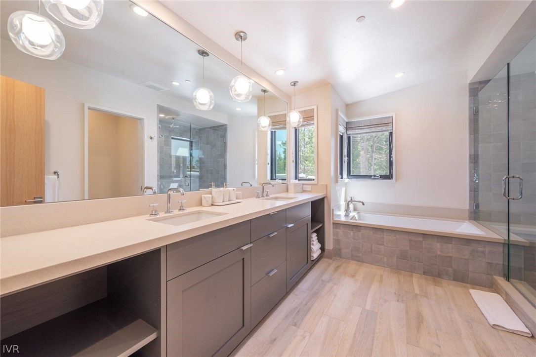 120 Old Cedars Place Property Photo 23