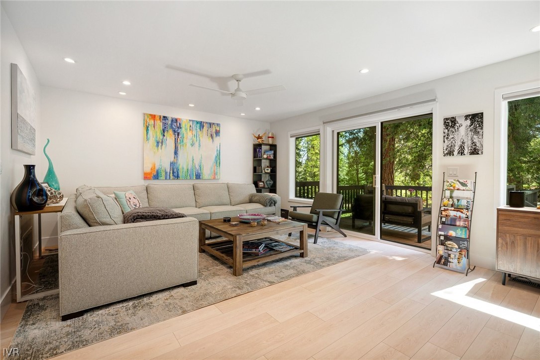 998 Driver Way 2 Property Photo 1