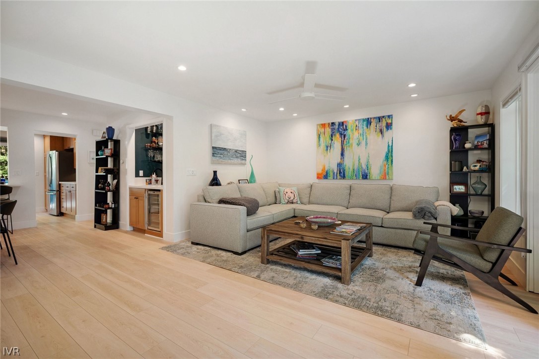 998 Driver Way 2 Property Photo 10