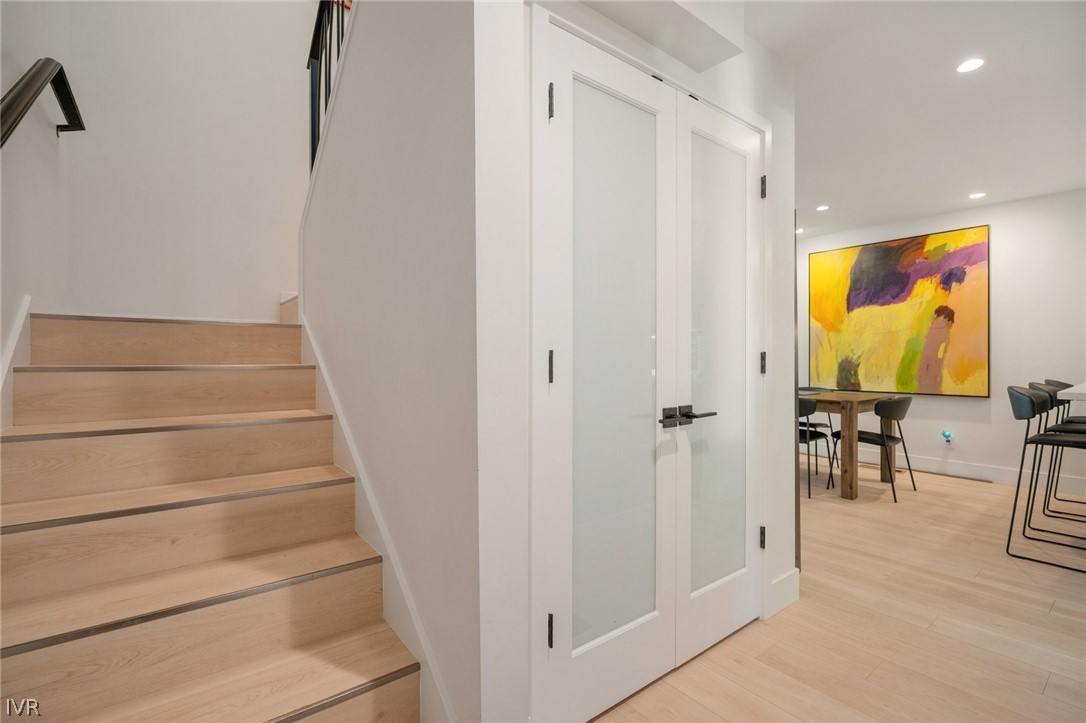 998 Driver Way 2 Property Photo 19