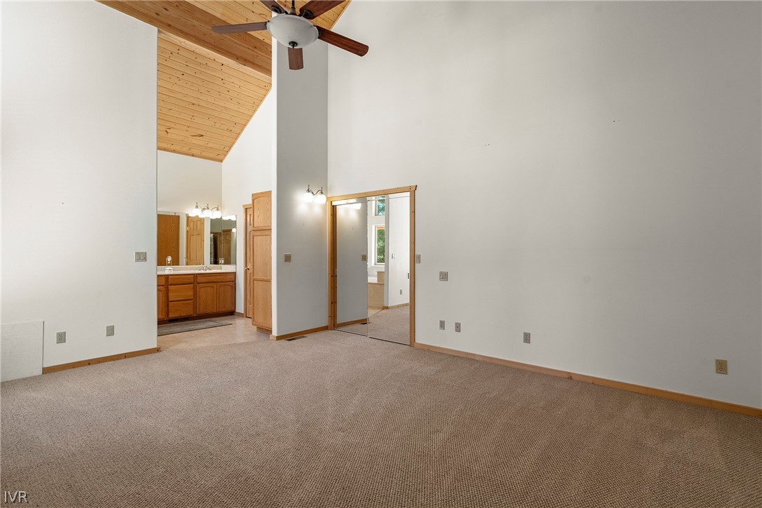 719 Tyner Way Property Photo 15