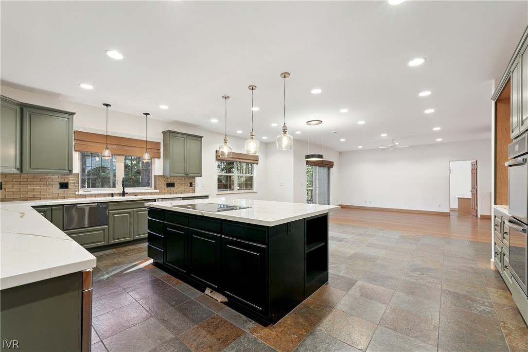 1057 Sawmill Road Property Photo 3