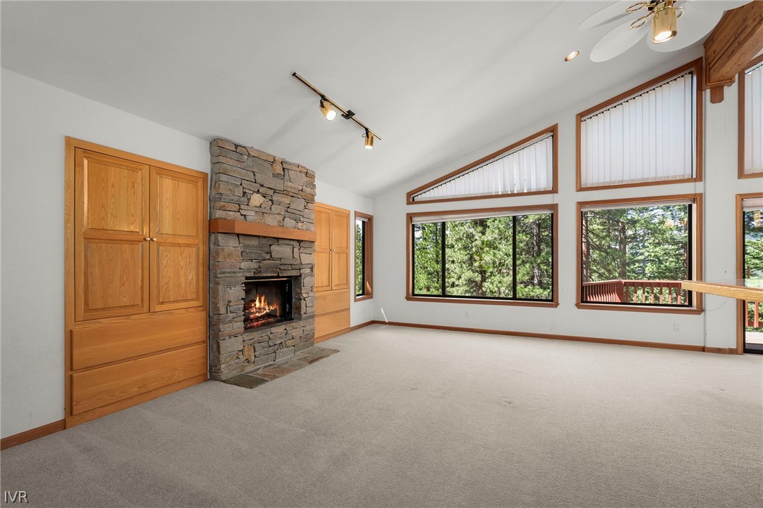 637 Lariat Circle #4 Property Photo 3