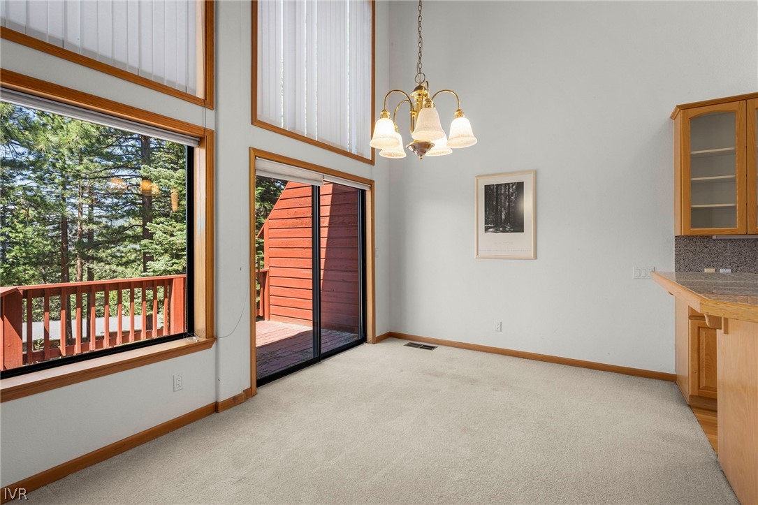 637 Lariat Circle #4 Property Photo 6
