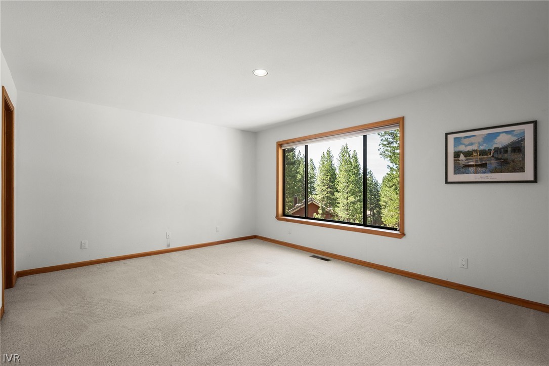 637 Lariat Circle #4 Property Photo 9