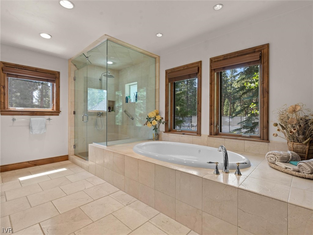 255 Glen Way Property Photo 25