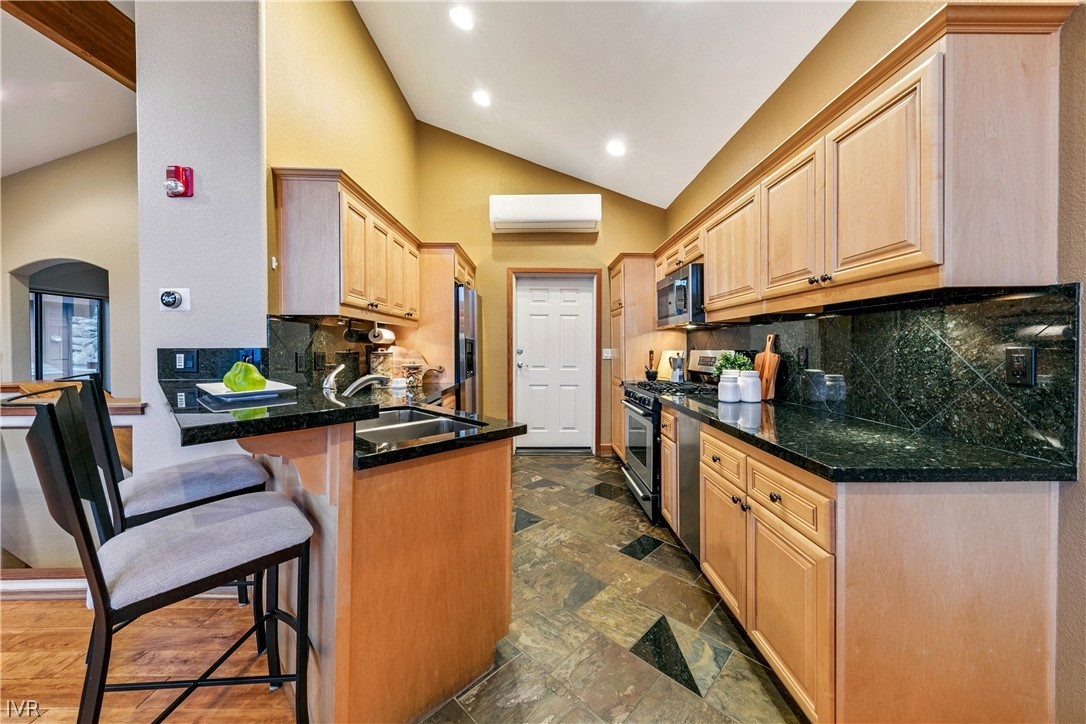 400 Fairview Boulevard 156 Property Photo 17