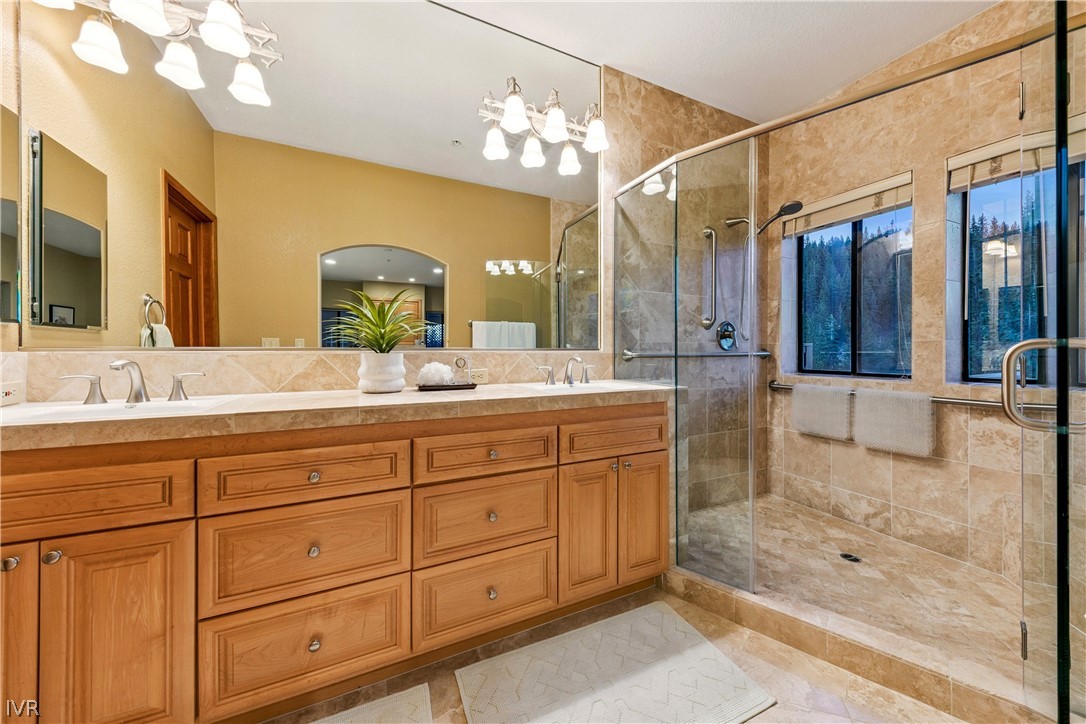 400 Fairview Boulevard 156 Property Photo 32