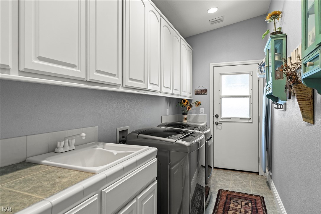 1064 Lucerne Way Property Photo 21
