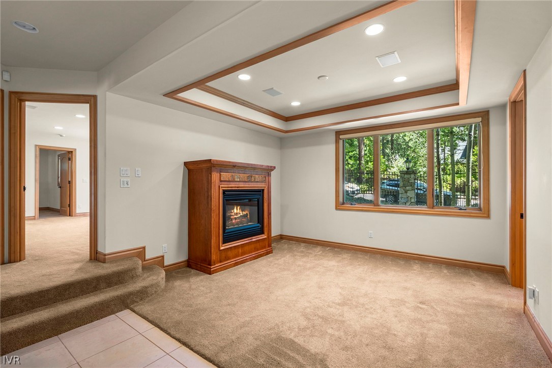 896 Lakeshore Boulevard Property Photo 38