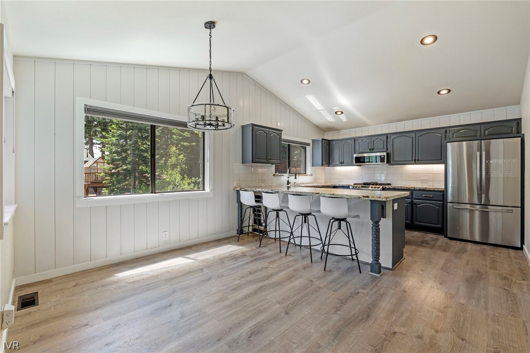 655 Saddlehorn Drive Property Photo 11