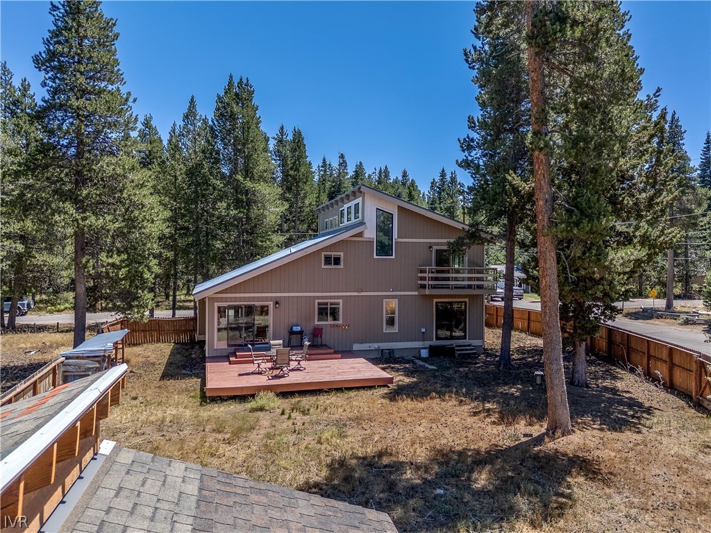 1029 Modoc Way Property Photo 4