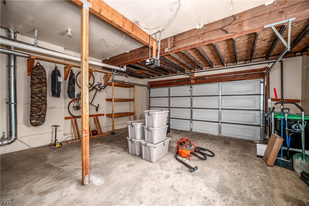 1029 Modoc Way Property Photo 31