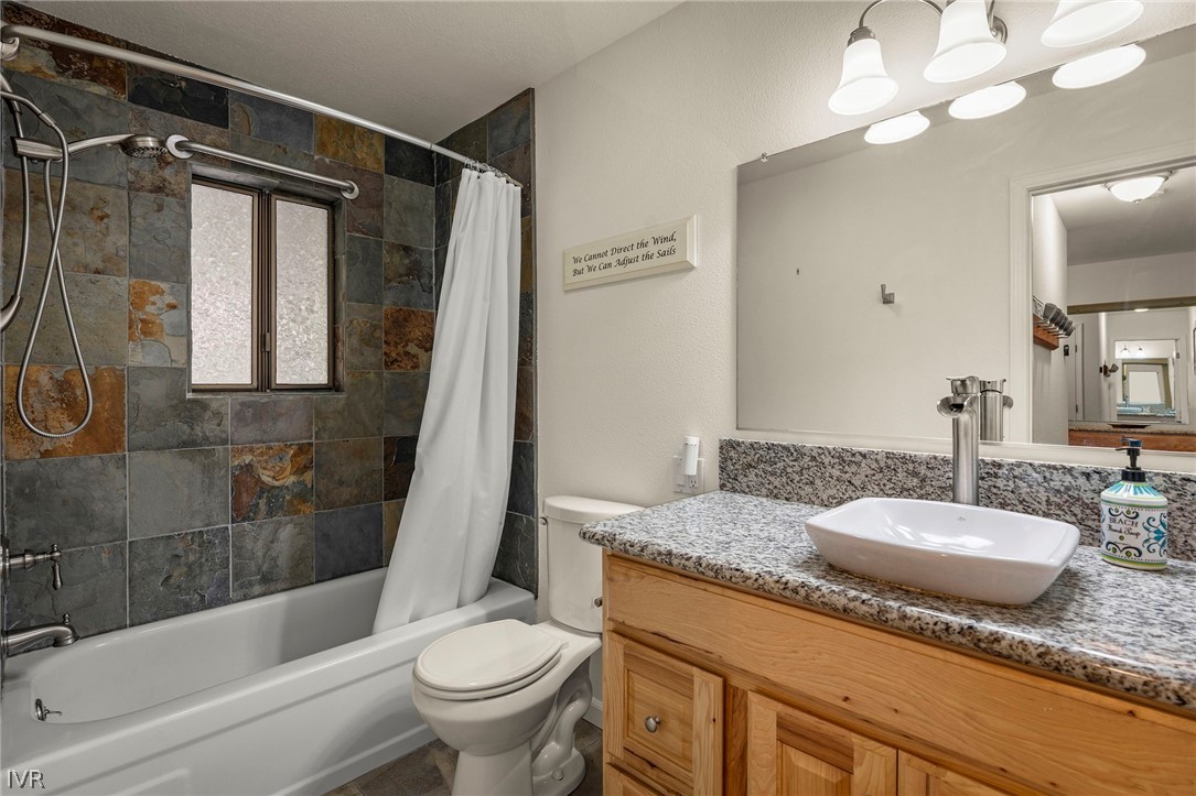 811 Southwood Boulevard 8 Property Photo 12