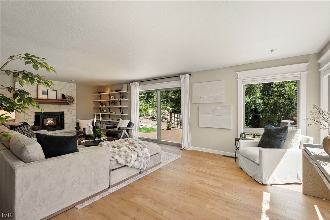 1008 Galaxy Way Property Photo 4