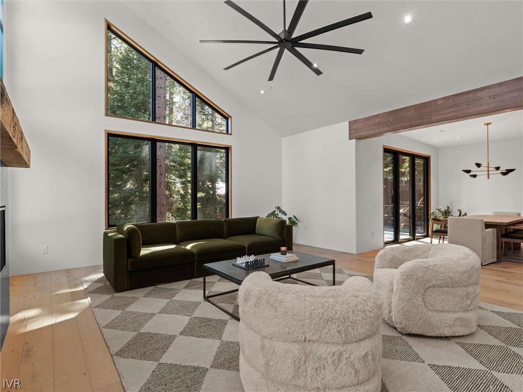 647 Saddlehorn Drive Property Photo 10