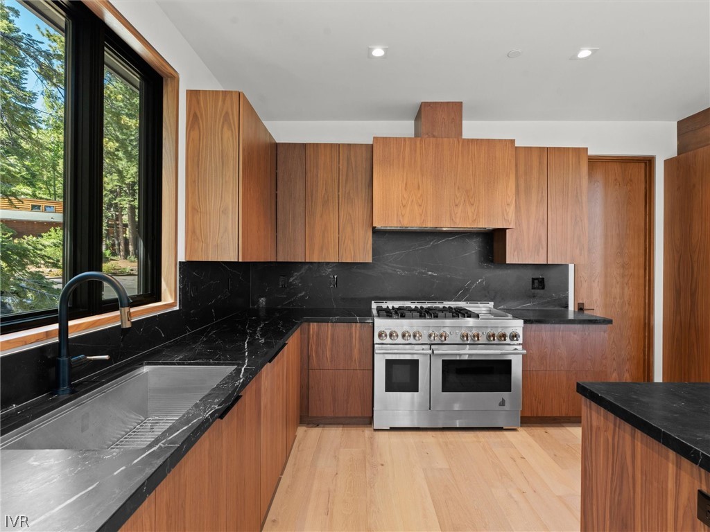 647 Saddlehorn Drive Property Photo 18
