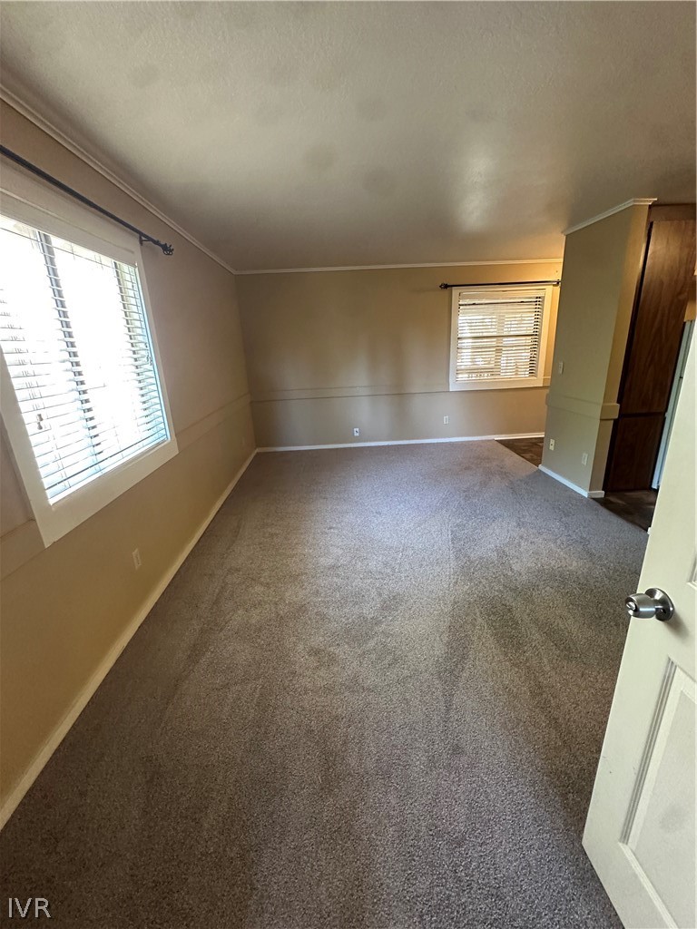 872 Tanager Street 10 Property Photo 15