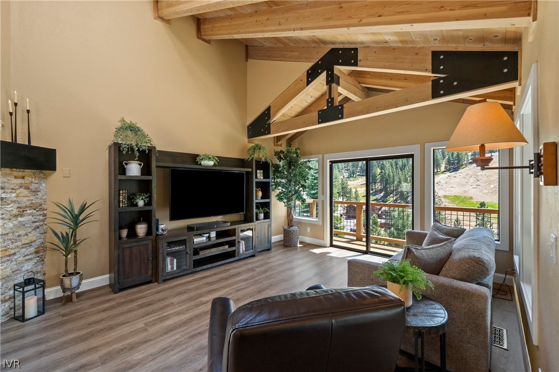 1320 Saint Gallen Court . Property Photo 9