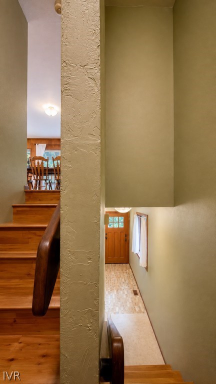 1050 Lucerne Way Property Photo 18