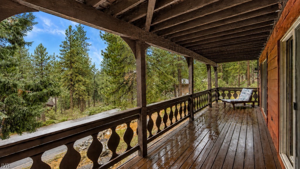 1050 Lucerne Way Property Photo 28