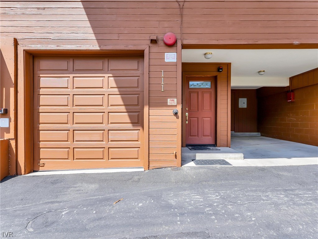 400 Fairview Boulevard 111 Property Photo 6