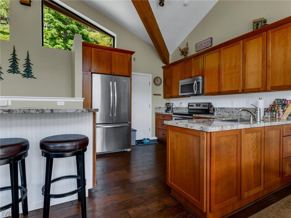 400 Fairview Boulevard 111 Property Photo 9