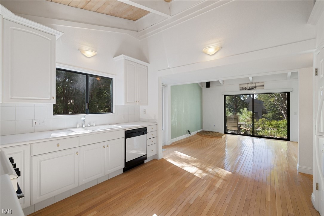 1019165 Property Photo 6