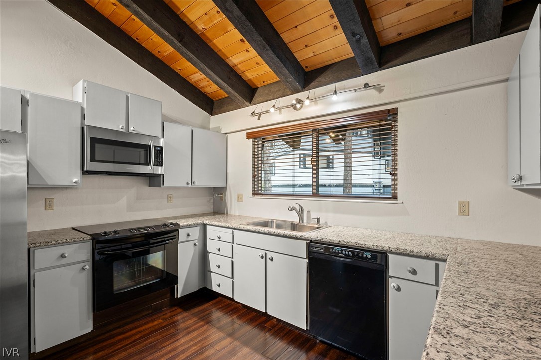 1304 Tirol Drive Property Photo 12
