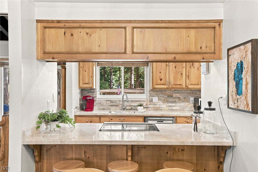 321 Ski Way 248 Property Photo 12