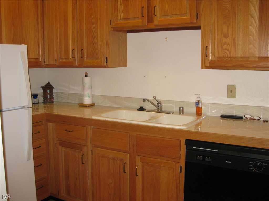 144 Village 61 Property Photo 11
