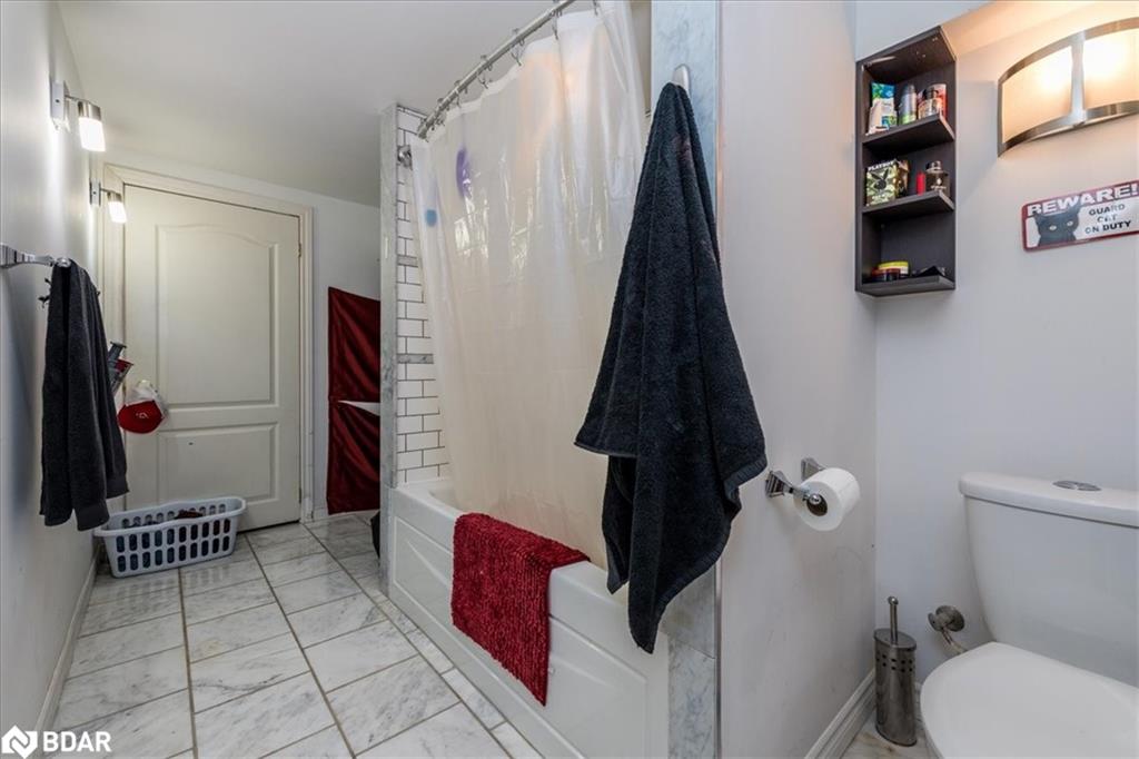 54 Henry Street Property Photo 16
