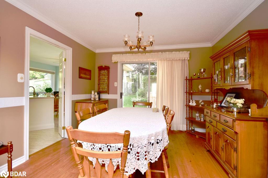 44 Templeton Crescent Property Photo 7