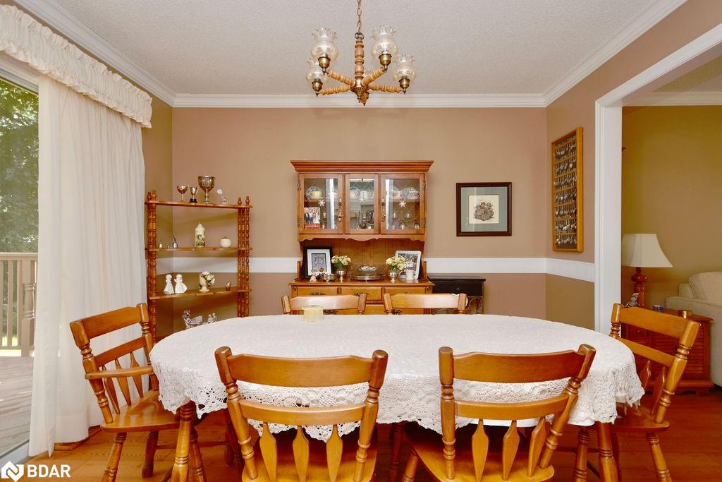 44 Templeton Crescent Property Photo 8