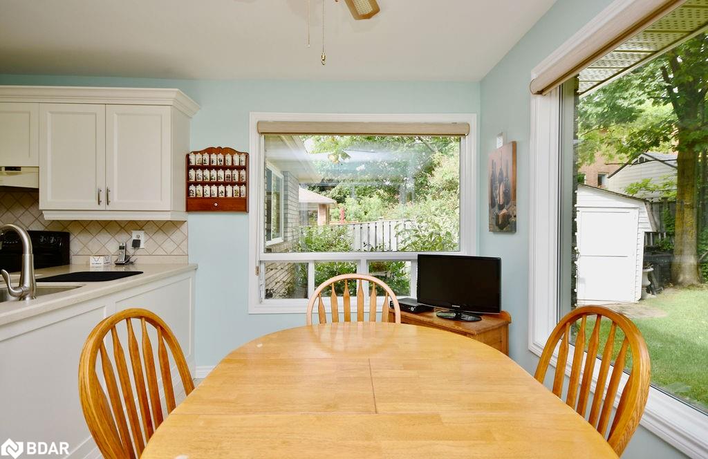 44 Templeton Crescent Property Photo 12