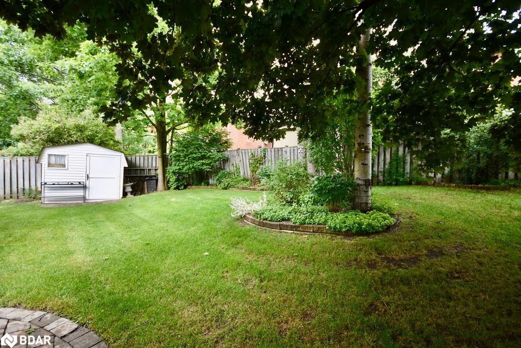 44 Templeton Crescent Property Photo 25