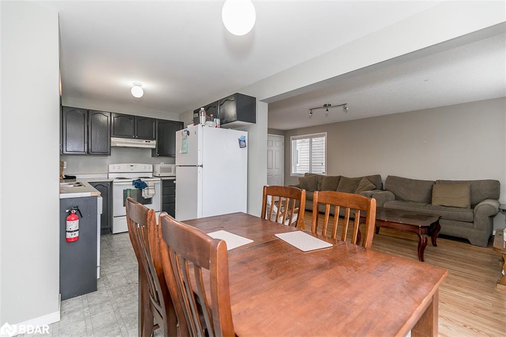 65 Dunsmore Lane Property Photo 14