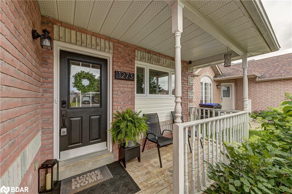 1273 Forest Street Property Photo 4