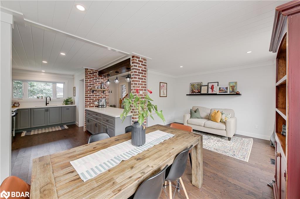 1273 Forest Street Property Photo 16