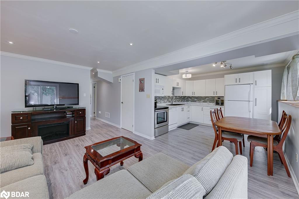 64 Mcconkey Place Property Photo 3