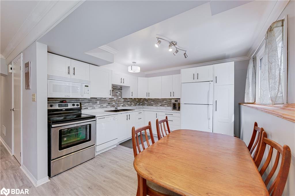 64 Mcconkey Place Property Photo 4
