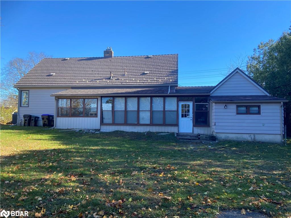 7982 Yonge Street Property Photo 2