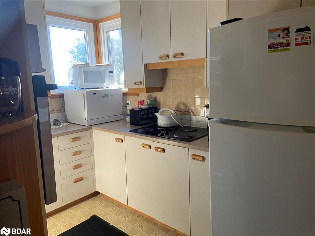 7982 Yonge Street Property Photo 10