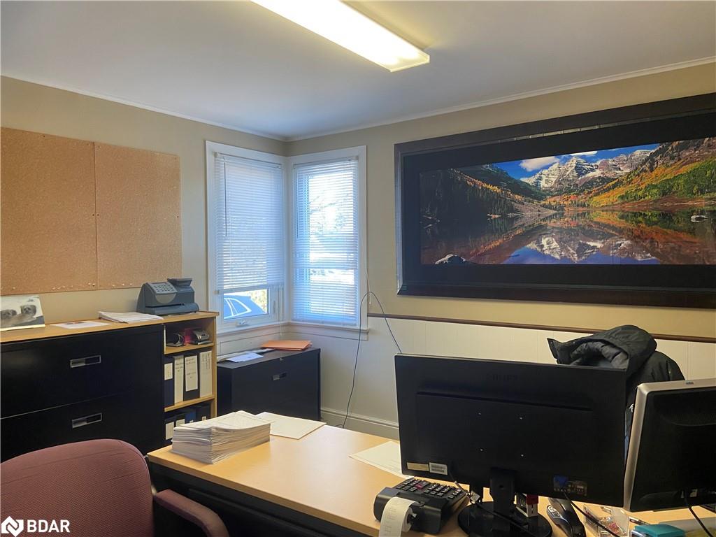 7982 Yonge Street Property Photo 15