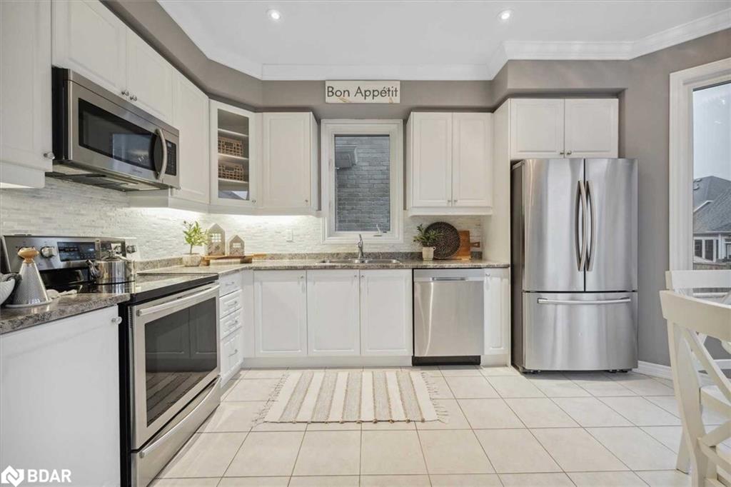 22 Goheen Street Property Photo 5