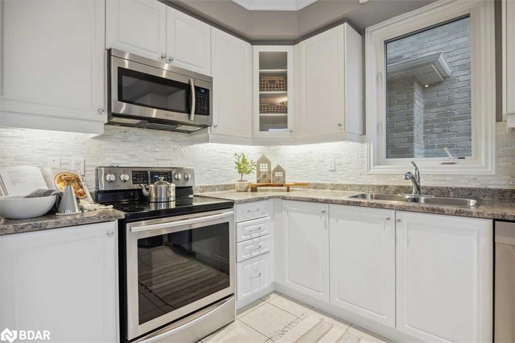 22 Goheen Street Property Photo 6