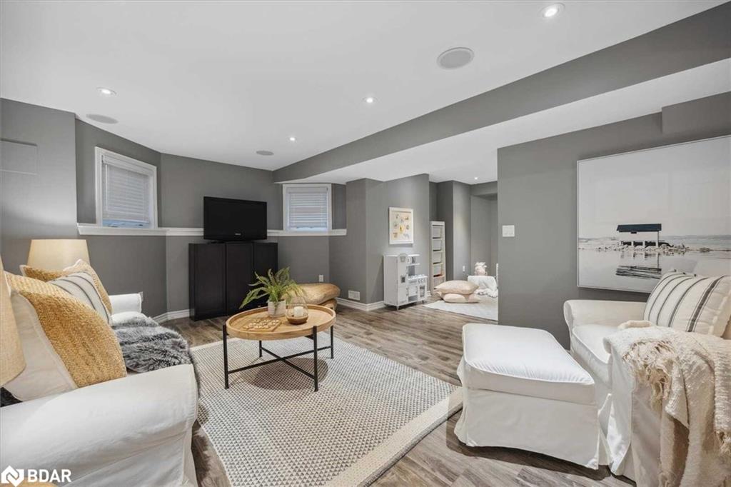 22 Goheen Street Property Photo 29