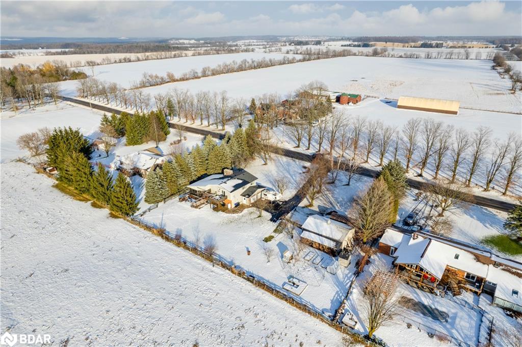7732 9th Line Property Photo 12